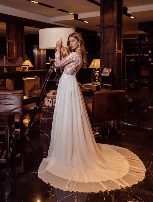 https://elisebride.ro/images/stories/virtuemart/product/VWD-SL03       (3).jpg